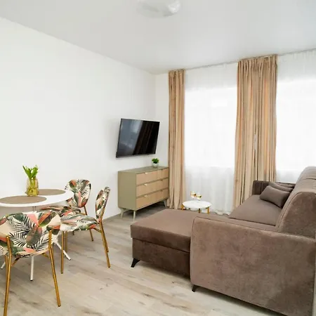 Station No8 Apartment *